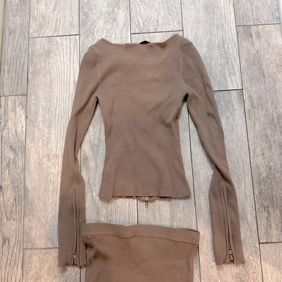✨NWOT” Hera Collection” Tan” Ribbed Set - Picture 5 of 10